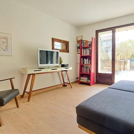 Mazet En Provence Pour 4, Piscine Chauffee Privee, Jardin Clos Prive, Barbecue, Chiens Admis Sainte-Jalle Exterior foto